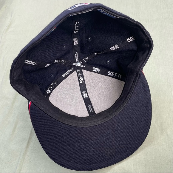 MLB Boston Red Sox Hat New Era - size 7 3/4 - Picture 3 of 8